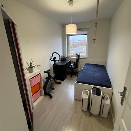 Przy Dworcu Metropolitalnym